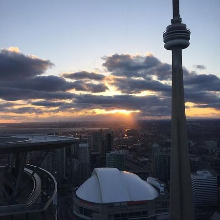 Ihost Suites Ice Condo Toronto Exteriör bild