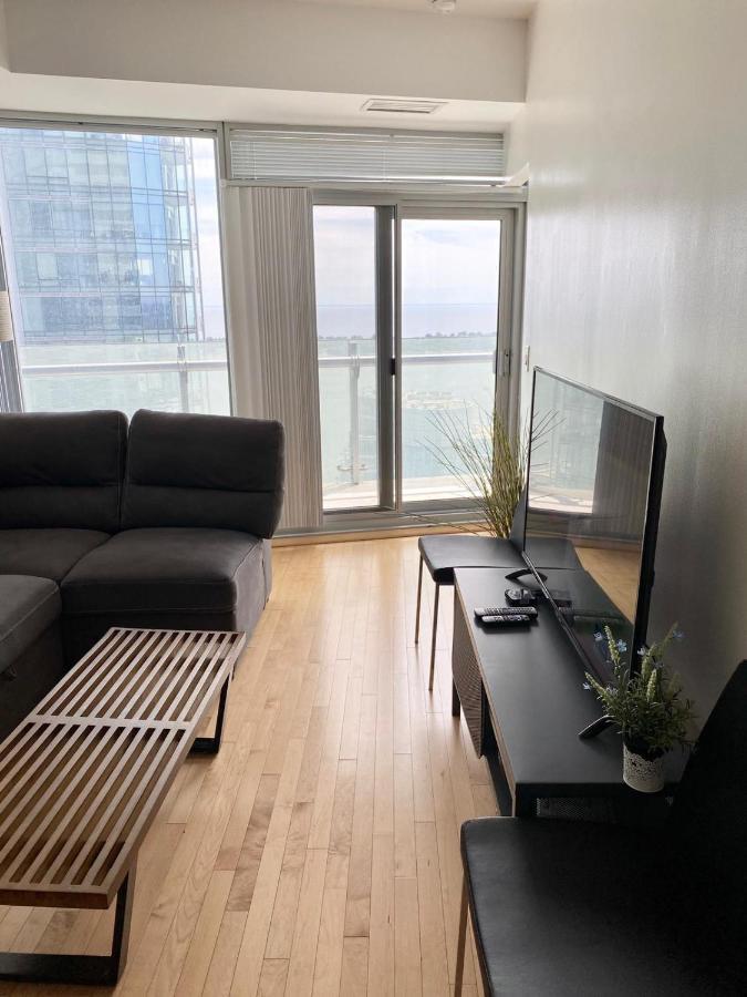 Ihost Suites Ice Condo Toronto Exteriör bild