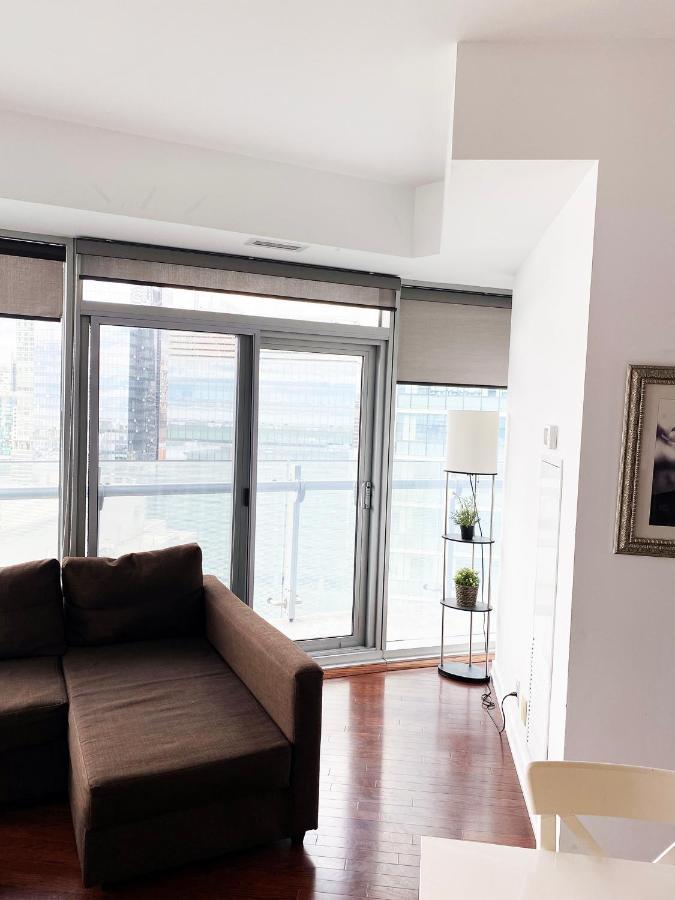 Ihost Suites Ice Condo Toronto Exteriör bild