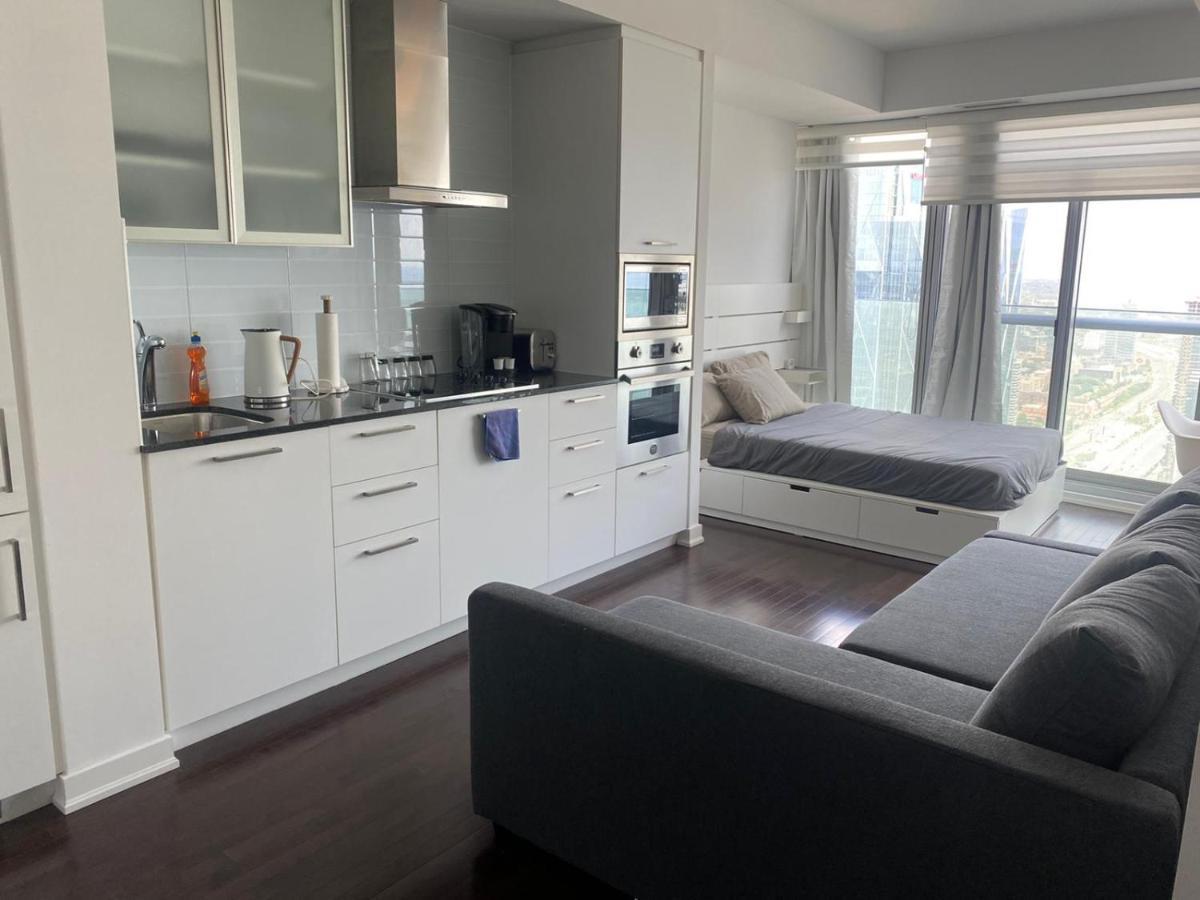 Ihost Suites Ice Condo Toronto Exteriör bild