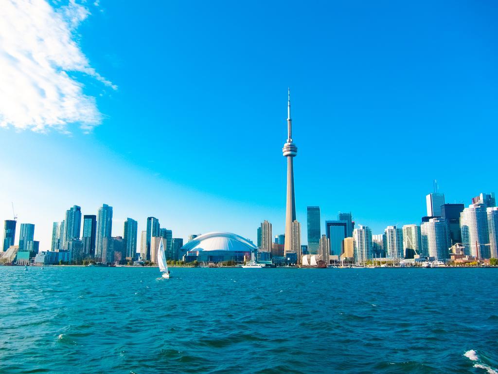 Ihost Suites Ice Condo Toronto Exteriör bild